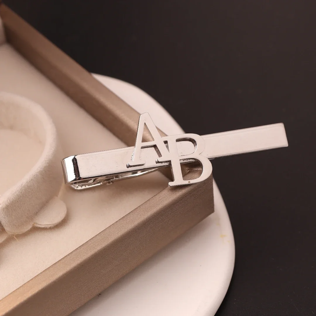 Clipe de gravata inicial perso - Men'S Grooming Gifts avaliação e preço